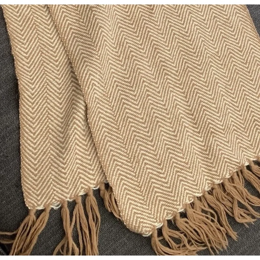 Deirdre McGuire Alpaca Herringbone Fringe Scarf Ireland‎